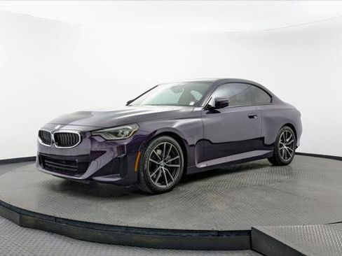 Used 2023 BMW 230i Coupe w/ Premium Package RWD image 2