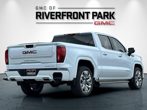 New 2026 GMC Sierra 1500 Denali AWD/4WD image 3