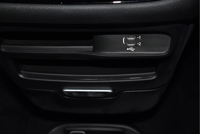 New 2026 Chrysler Pacifica Select AWD/4WD image 20