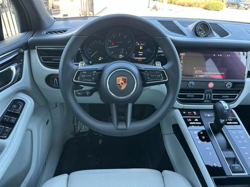 New 2026 Porsche Macan AWD/4WD image 15