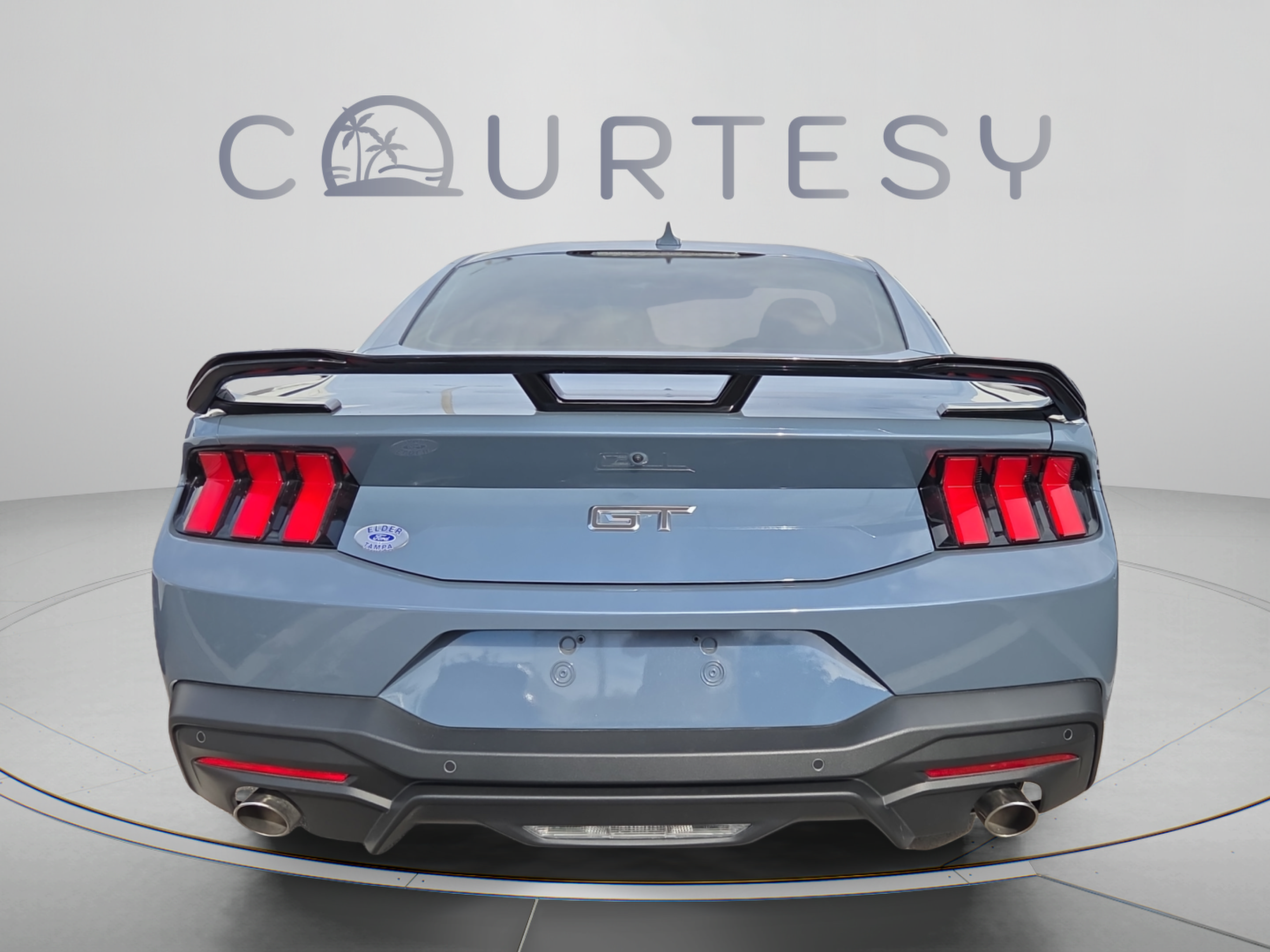 Used 2025 Ford Mustang GT Premium RWD image 2