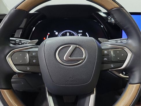 Used 2023 Lexus RX 350 w/ Accessory Package image 19