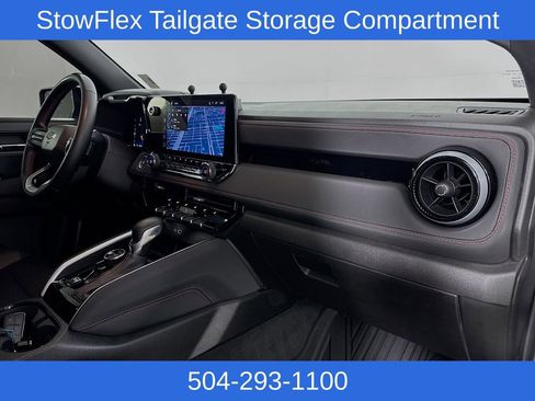 Used 2023 Chevrolet Colorado Z71 w/ Z71 Convenience Package 2 image 29