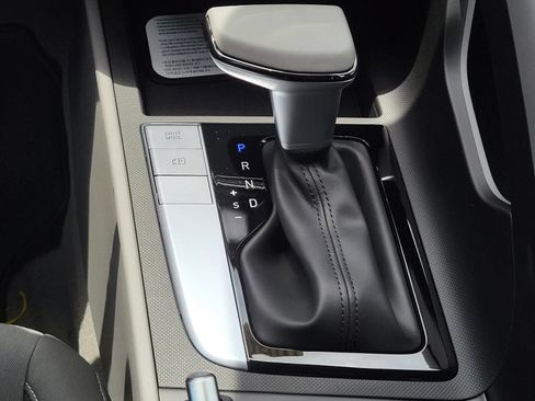 New 2026 Hyundai Elantra Sport FWD image 19