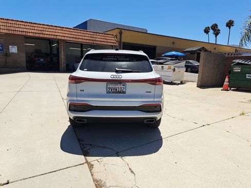 Used 2025 Audi Q5 Premium w/ Convenience Package AWD/4WD image 6