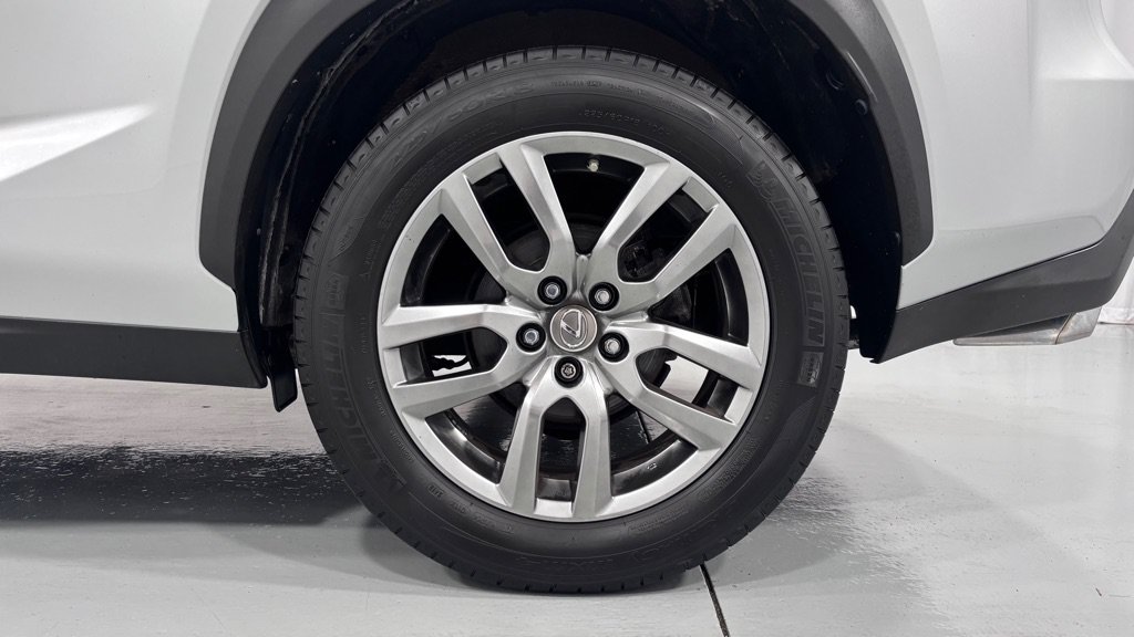Used 2015 Lexus NX 200t AWD w/ Premium Package image 32