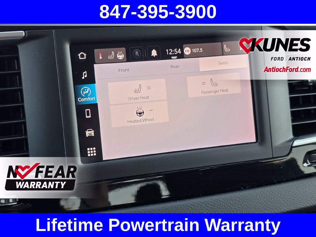 Used 2023 Chrysler Voyager LX FWD image 60