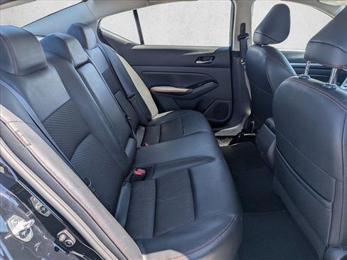 Used 2024 Nissan Altima 2.5 SR FWD image 18