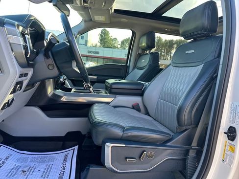 Used 2021 Ford F150 Limited image 9