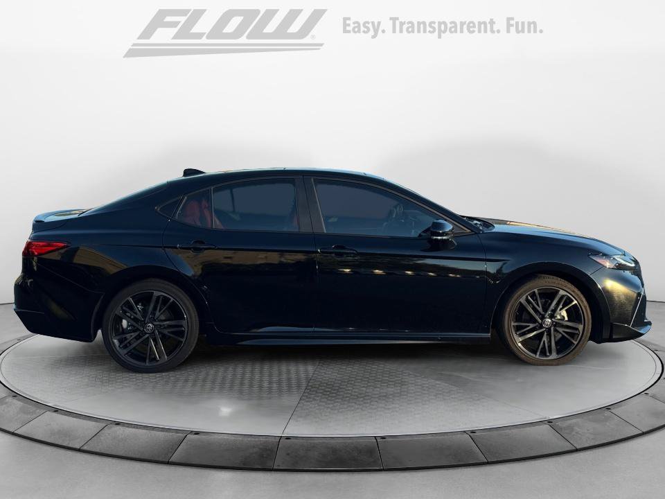 Used 2025 Toyota Camry XSE FWD image 8