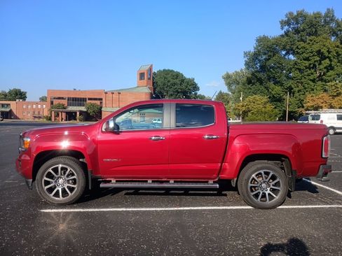 Used 2017 GMC Canyon Denali AWD/4WD image 3