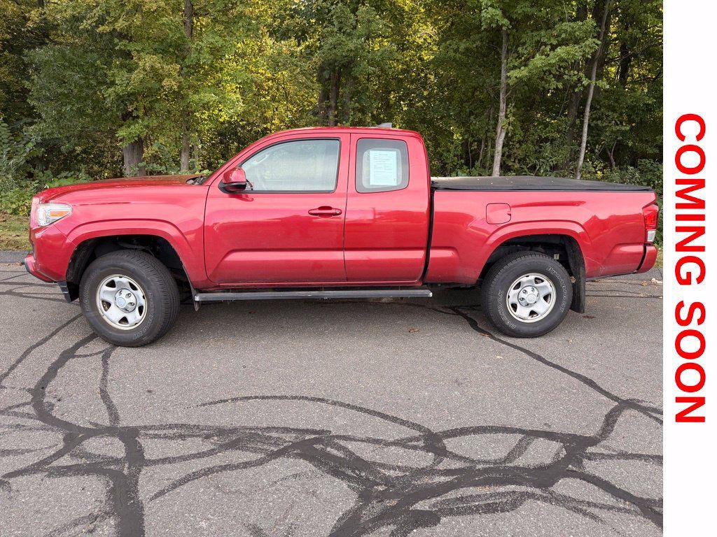 Used 2017 Toyota Tacoma SR w/ SR Convenience Package AWD/4WD image 5