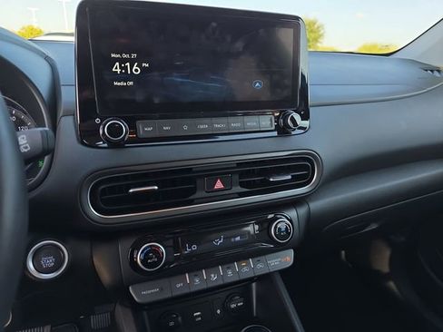 Used 2023 Hyundai Kona SEL w/ Convenience Package image 19