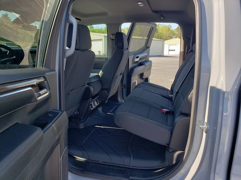 Used 2024 Chevrolet Silverado 1500 LT w/ Protection Package image 32