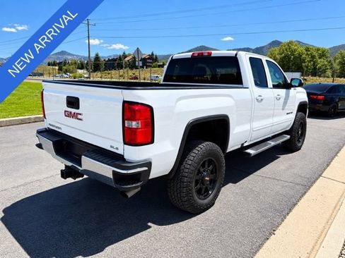 Used 2018 GMC Sierra 2500 SLE AWD/4WD image 6