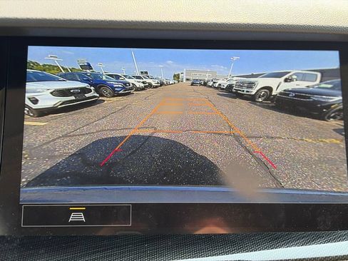 Used 2023 Buick Envision Preferred AWD/4WD image 36