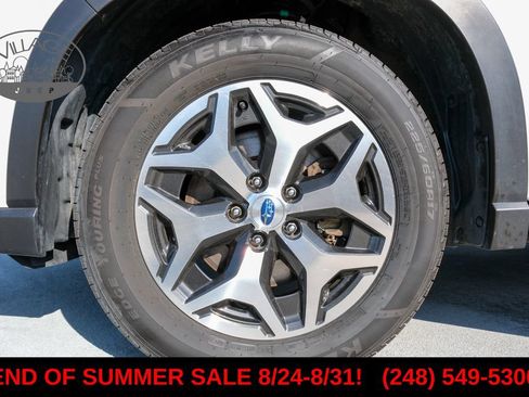 Used 2024 Subaru Forester Premium AWD/4WD image 10
