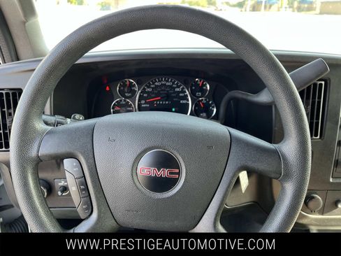 Used 2022 GMC Savana 2500 w/ Driver Convenience Package image 21