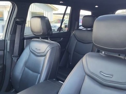 Used 2023 Cadillac XT6 Sport image 7