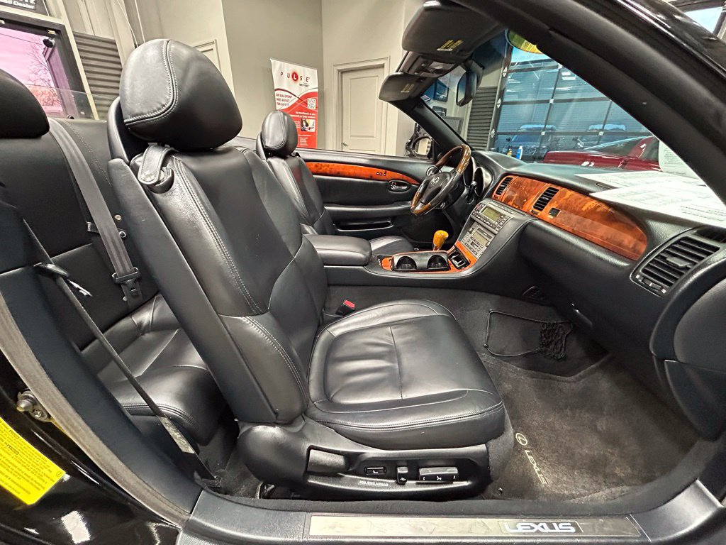 Used 2007 Lexus SC 430 Convertible w/ Preferred Accessory Pkg RWD image 38