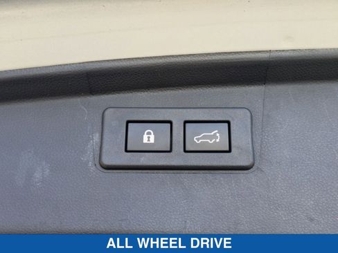 Certified 2024 Subaru Outback Premium image 32