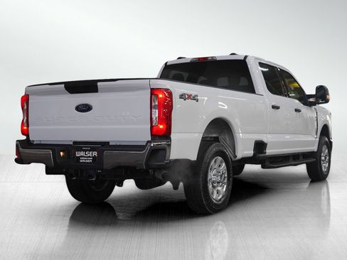 Used 2024 Ford F250 XLT image 5