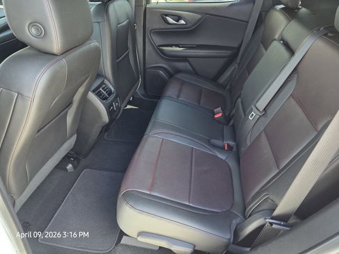 Used 2019 Chevrolet Blazer RS FWD image 17