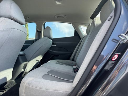 Used 2021 Hyundai Sonata SE image 17