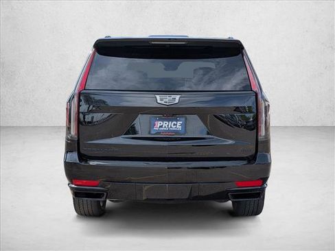 Used 2023 Cadillac Escalade Sport Platinum w/ LPO, ONYX Package image 3