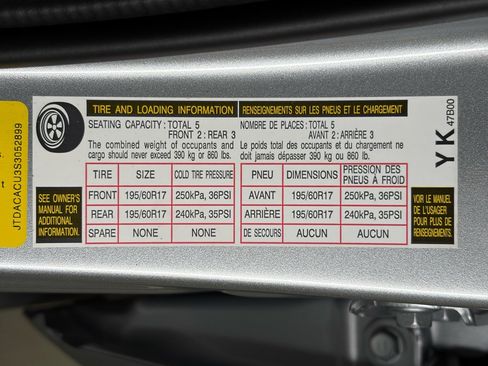 Used 2025 Toyota Prius Plug-In Hybrid image 24