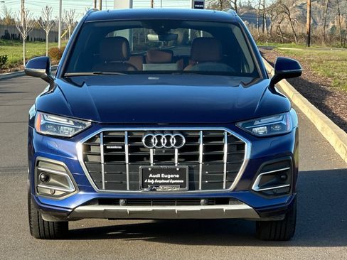 Used 2021 Audi Q5 2.0T Premium Plus w/ Premium Plus Package AWD/4WD image 8