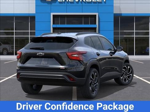 New 2026 Chevrolet Trax RS w/ Driver Confidence Package FWD image 5