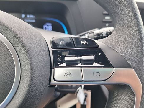 Used 2026 Hyundai Elantra SE image 13