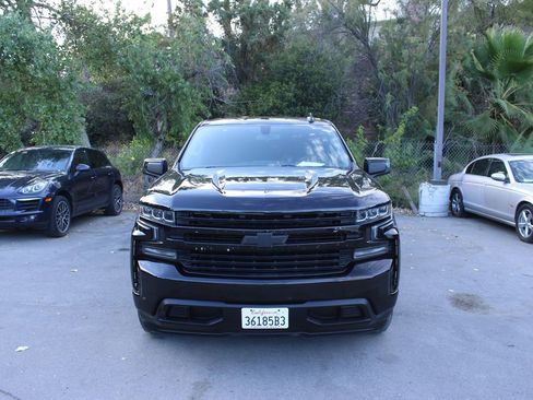 Used 2019 Chevrolet Silverado 1500 LT w/ All-Star Edition RWD image 2