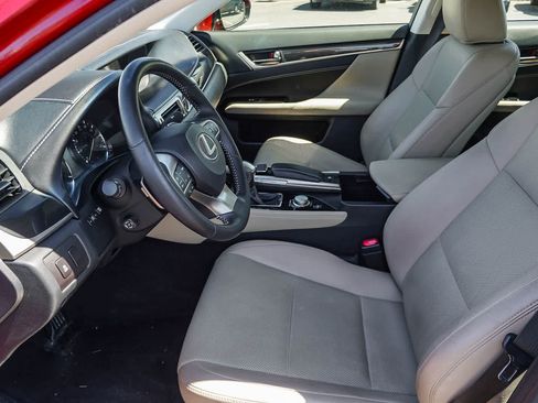 Used 2016 Lexus GS 200t RWD image 19