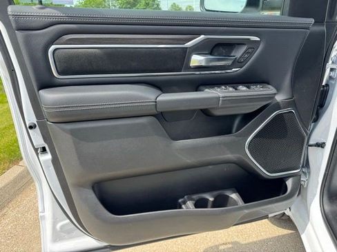 New 2026 RAM 1500 Laramie w/ Sport Appearance Package AWD/4WD image 8