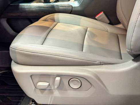 New 2026 GMC Sierra 1500 SLT w/ SLT Premium Plus Package image 18