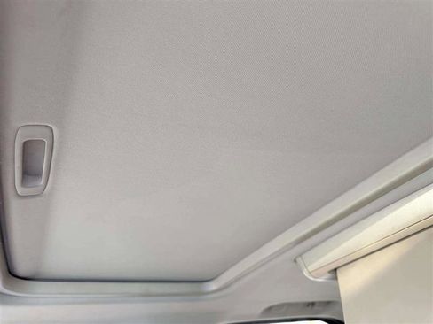 Used 2011 GMC Yukon SLT image 37