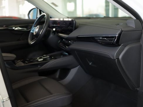 Used 2025 Buick Envision Preferred image 37