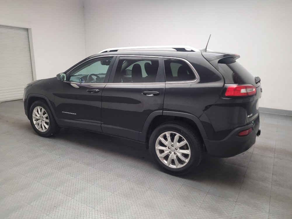 Used 2016 Jeep Cherokee Limited w/ Trailer Tow Group AWD/4WD image 3