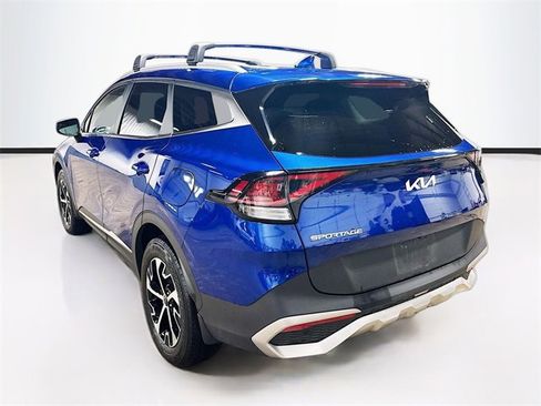 Used 2023 Kia Sportage EX image 5