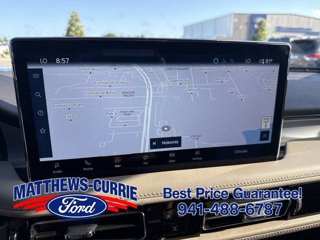 Used 2023 Lincoln Nautilus AWD w/ Premium Package image 18