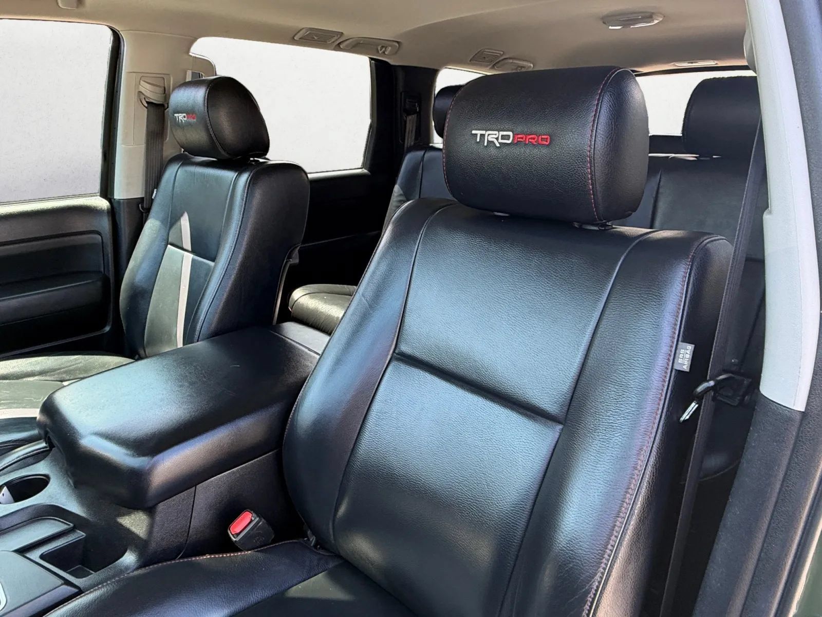 Used 2020 Toyota Sequoia TRD Pro AWD/4WD image 16