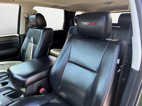 Used 2020 Toyota Sequoia TRD Pro AWD/4WD image 16