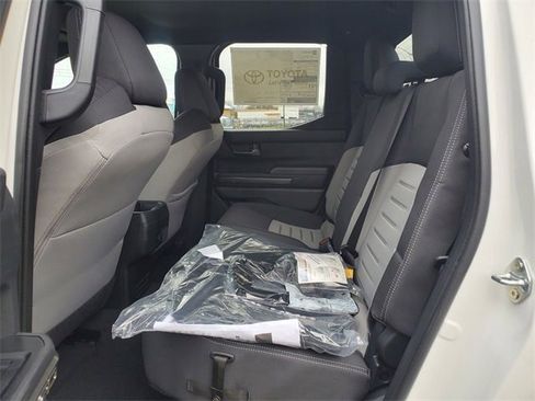 New 2025 Toyota Tacoma TRD Sport image 9