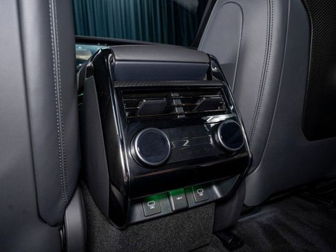 Used 2024 Land Rover Range Rover Sport SV Edition One Carbon Bronze image 23