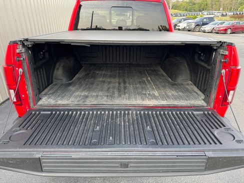 Used 2020 Ford F150 Lariat w/ Equipment Group 502A Luxury image 34