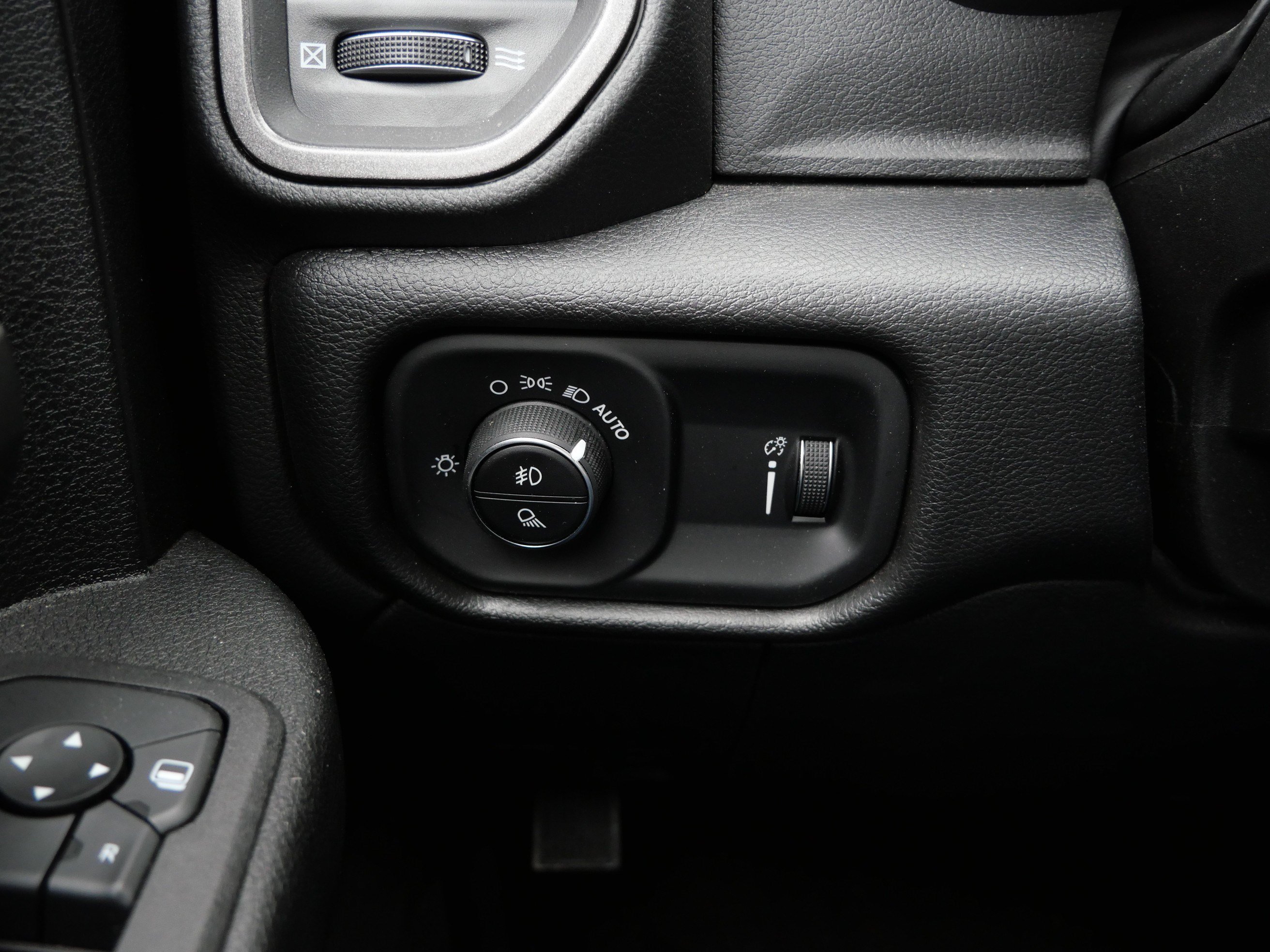 Used 2026 RAM 3500 Tradesman AWD/4WD image 26