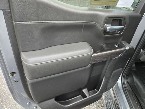 Used 2019 Chevrolet Silverado 1500 LTZ w/ LTZ Premium Package image 31