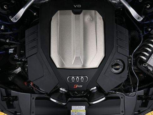 Used 2021 Audi RS 7 Sportback w/ RS 7 Executive Package image 28